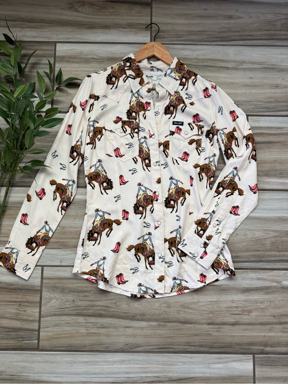 Wrangler Retro Womens S Bucking Horse Print Pearl Snap Western Shirt Rodeo